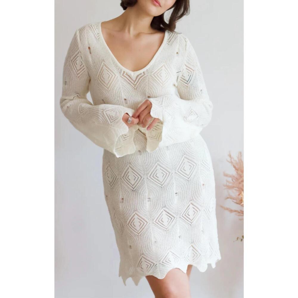 NEW LALAVON crochet bell sleeves dress in ivory